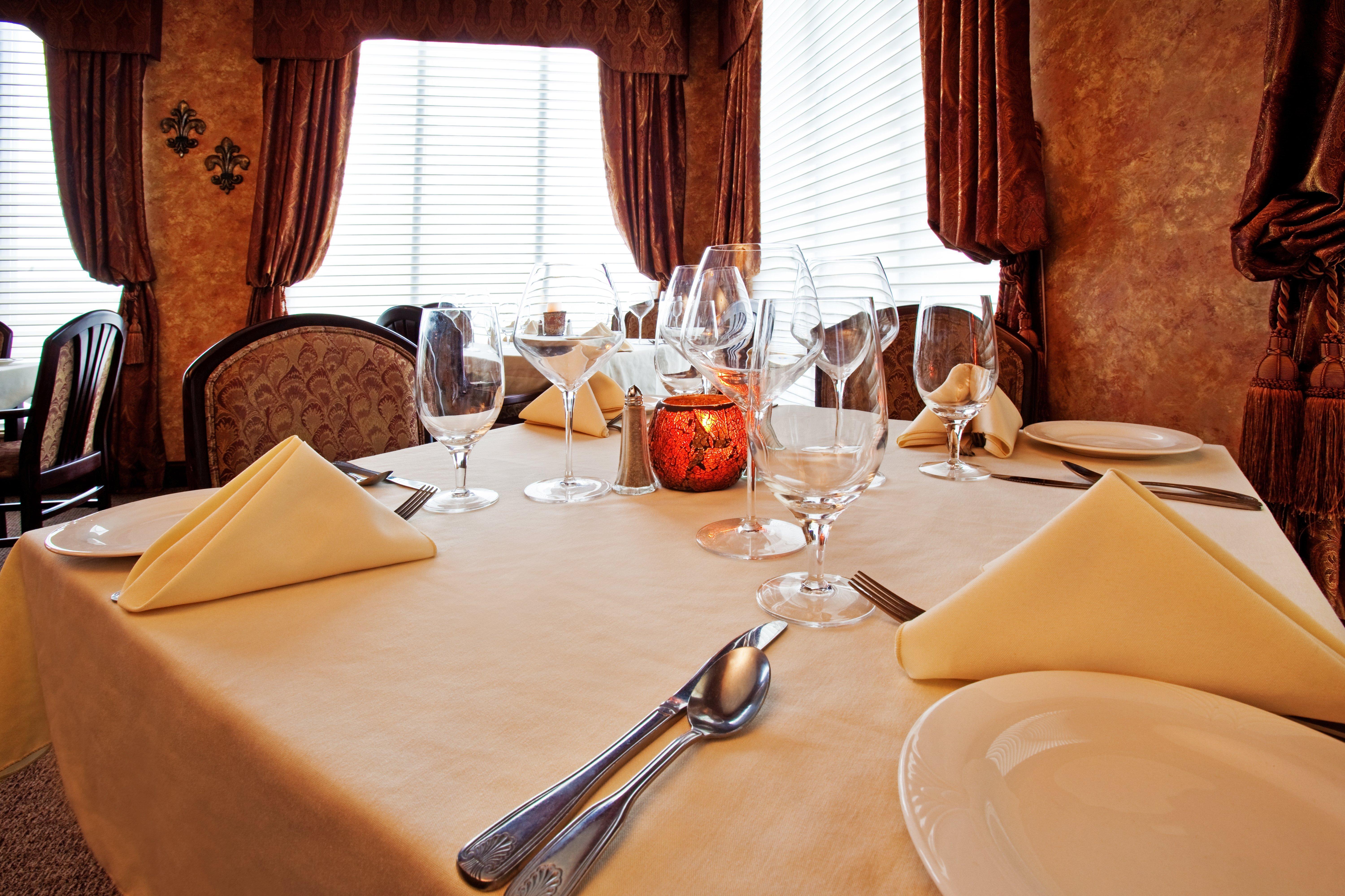 Holiday Inn Quincy By Ihg Ngoại thất bức ảnh