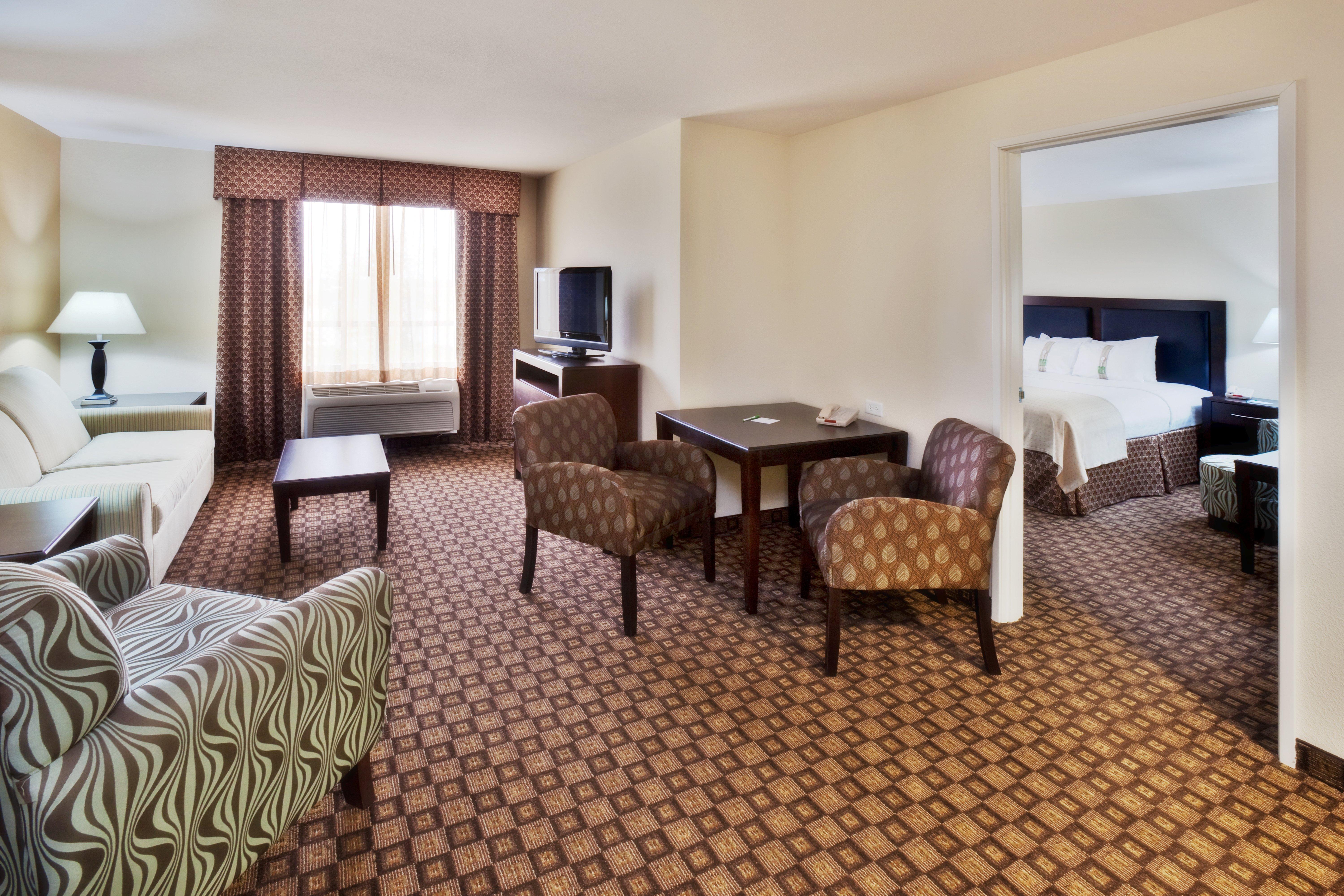 Holiday Inn Quincy By Ihg Ngoại thất bức ảnh
